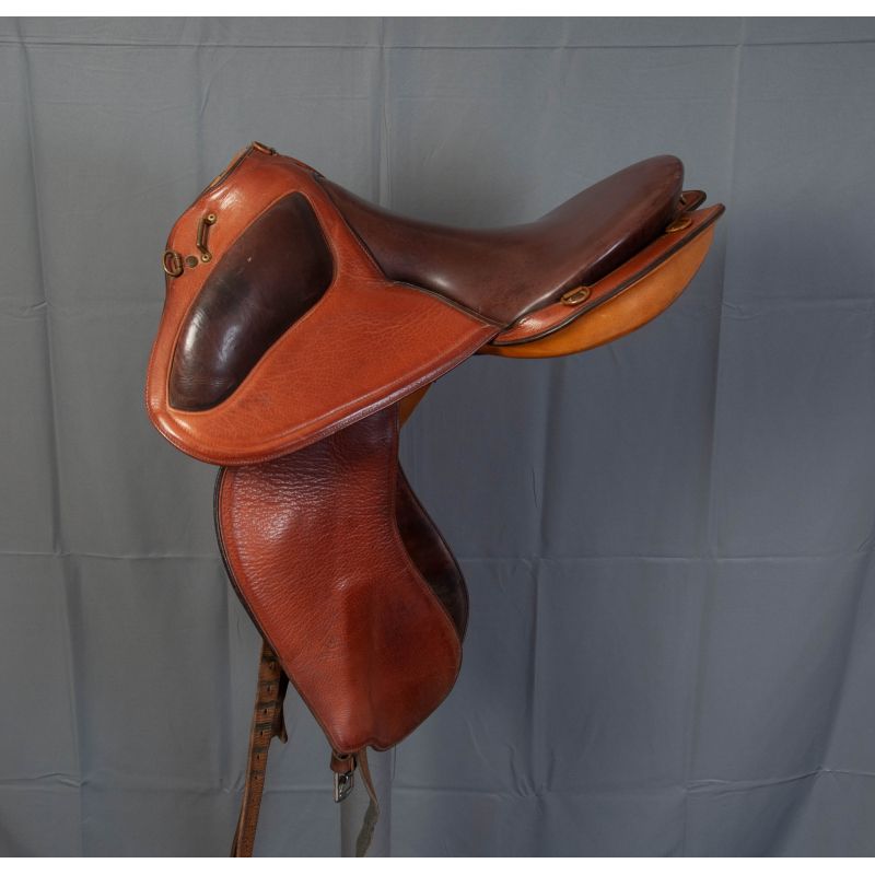 À vendre – Selle Forestier Club Junior 16 + accessoire (951269) | Acheter cette selle d'occasion | France