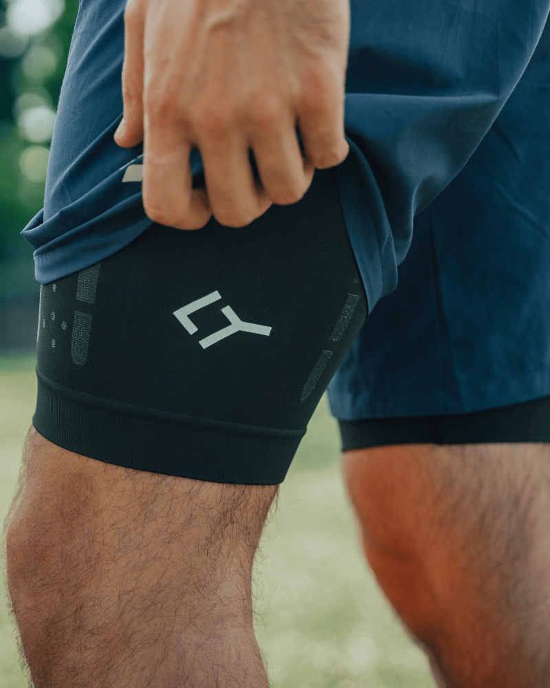 Ride with confidence: the Short Activator by Gaston Mercier offers targeted compression and superior muscle support.