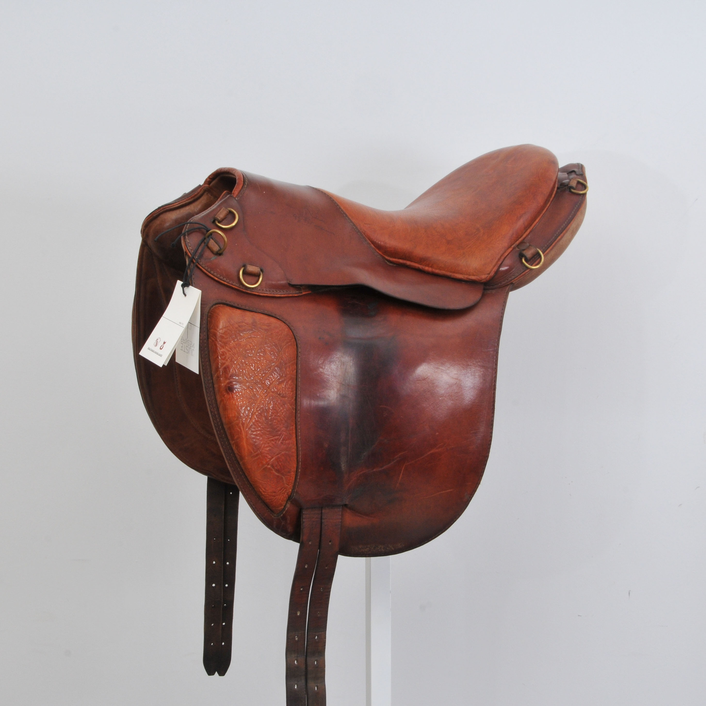 Marathippo saddle