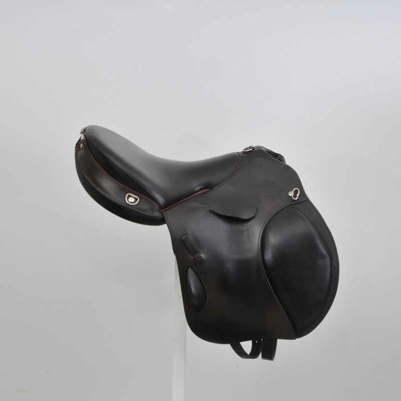D13 Saddle second hand