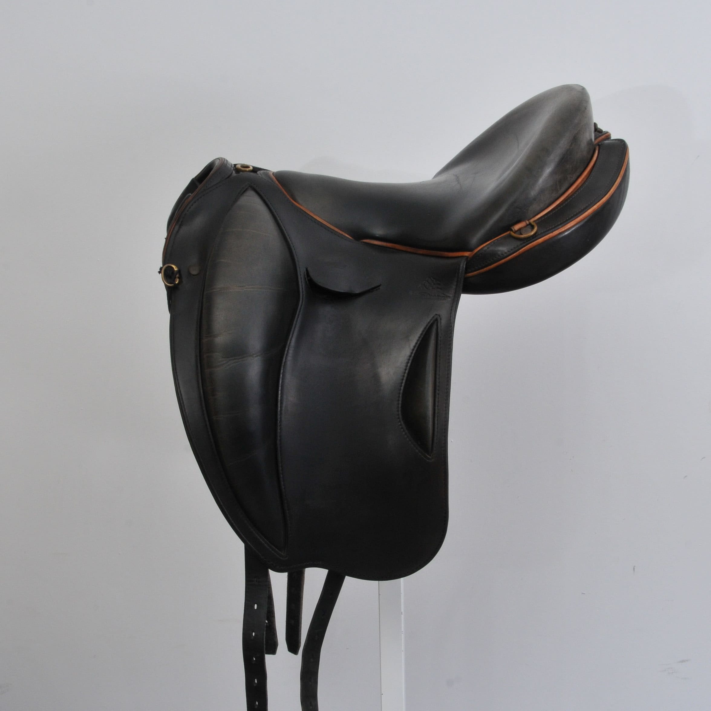 Selle Doline II d'occasion Noir/Tournesol
