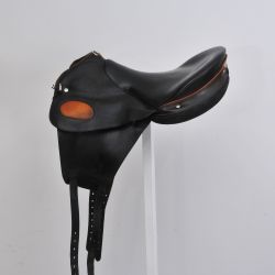 Second hand black and Sunflower Florac 2.0 saddle