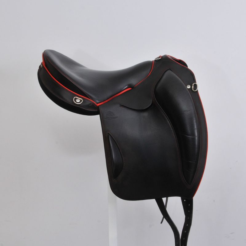 Selle Compiègne d'occasion Noir/Rouge