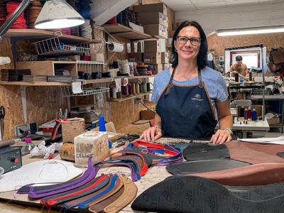 Portrait : Céline, seamstress and assembler, the workshop’s main thread